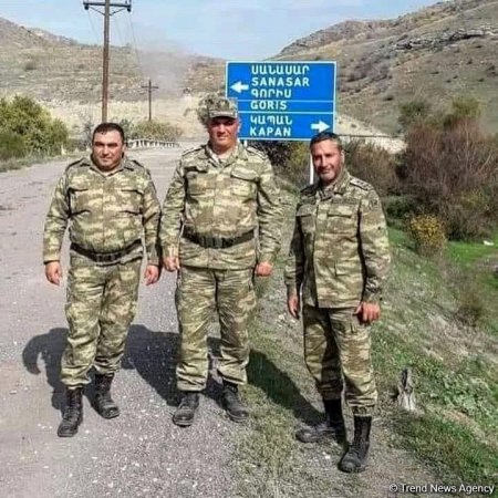 Son gülləsini özünə vuran polkovnik-leytenant - FOTO Son gülləsini özünə vuran polkovnik-leytenant - FOTO