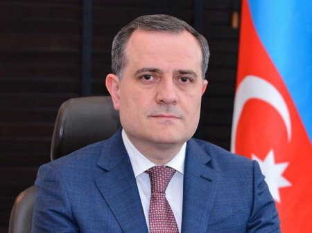 Ceyhun Bayramov: Delimitasiya prosesində 8 kənd Azərbaycana qaytarılmalıdır