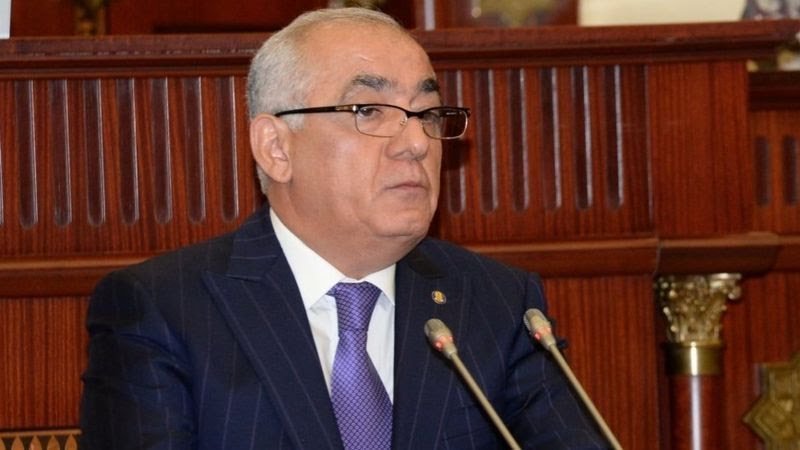 Əli Əsədov  iclas keçirib