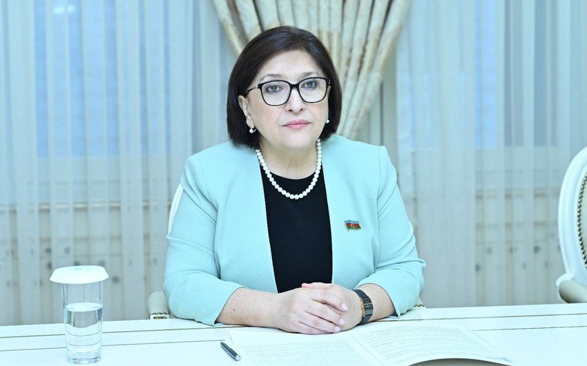 Sahibə Qafarova  Türkiyəyə  gedəcək