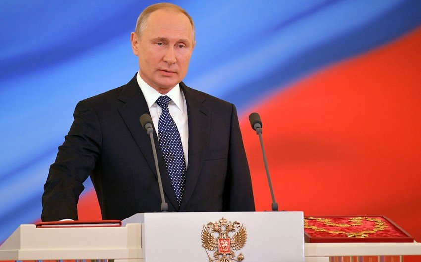 Putin Rəisinin həlak olması ilə bağlı başsağlığı verdi