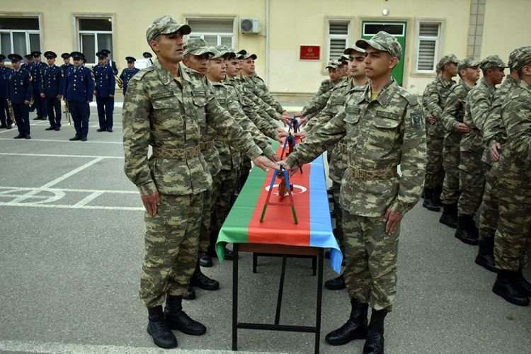 Azərbaycan Ordusunda  andiçmə mərasimi keçirilib