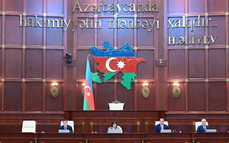 MM sonuncu iclası  başladı