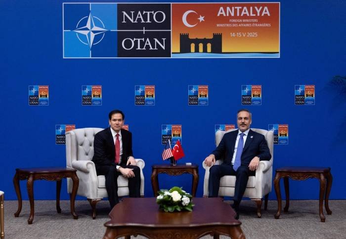Hakan Fidan ABŞ dövlət katibi ilə görüşüb