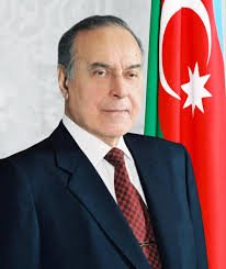 Azərbaycan xalqının Ümummilli Lideri - Heydər Əliyev